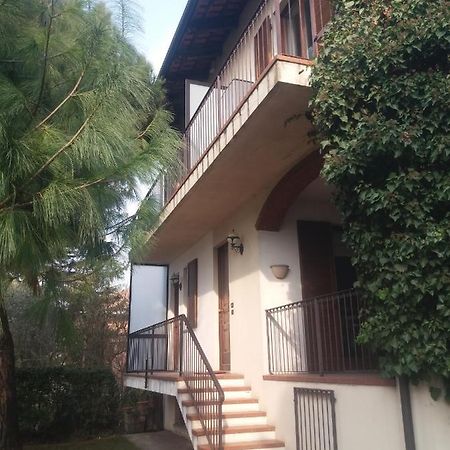 I Pini B&B Castagnito Экстерьер фото