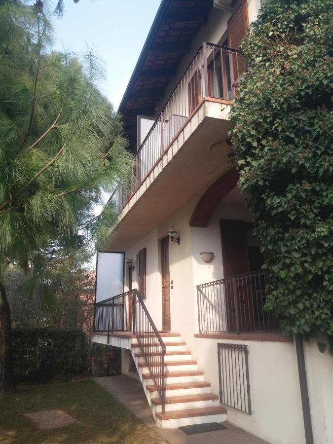 I Pini B&B Castagnito Экстерьер фото